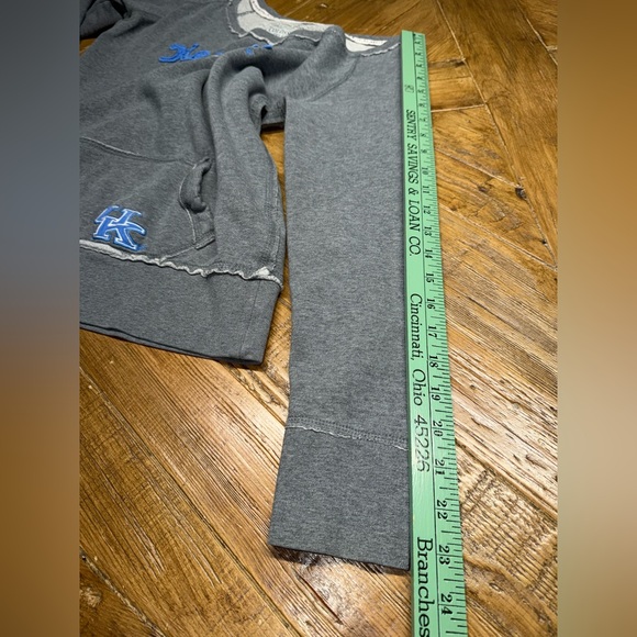 UK Kentucky Wildcats scoopneck sweatshirt - size large by Colosseum Athletics - Picture 11 of 13